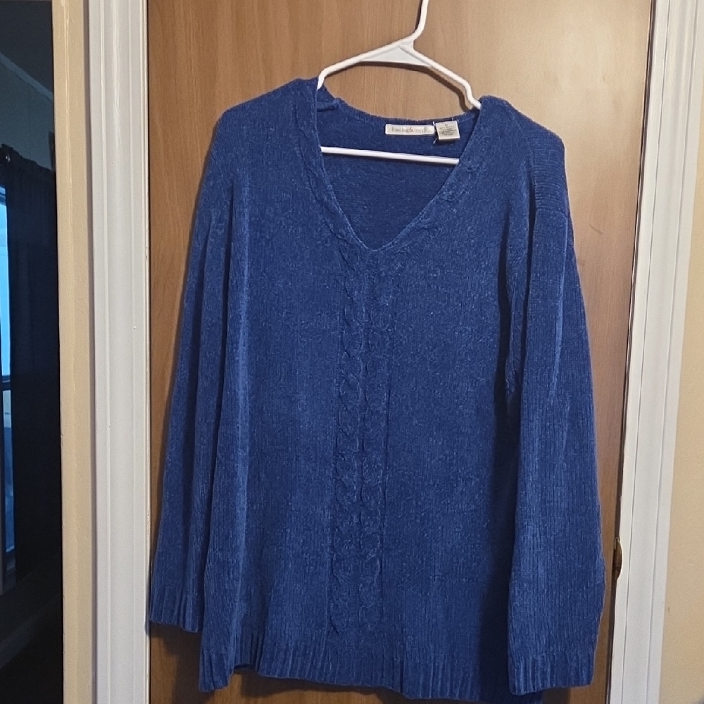 💖 Elegant Blue V-Neck Sweater for Women